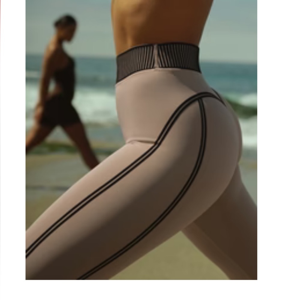 7/8 airlift pants : medium: gravel (sold out)